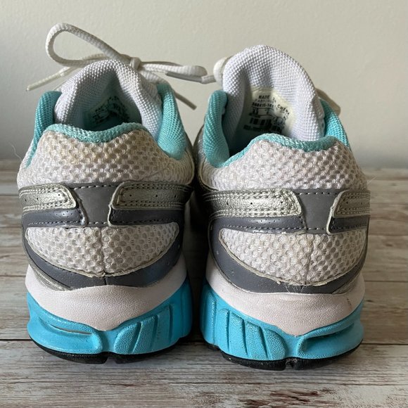 Nike Air Moto 7 Bowerman Series Womans Running Sneaker - Picture 6 of 7